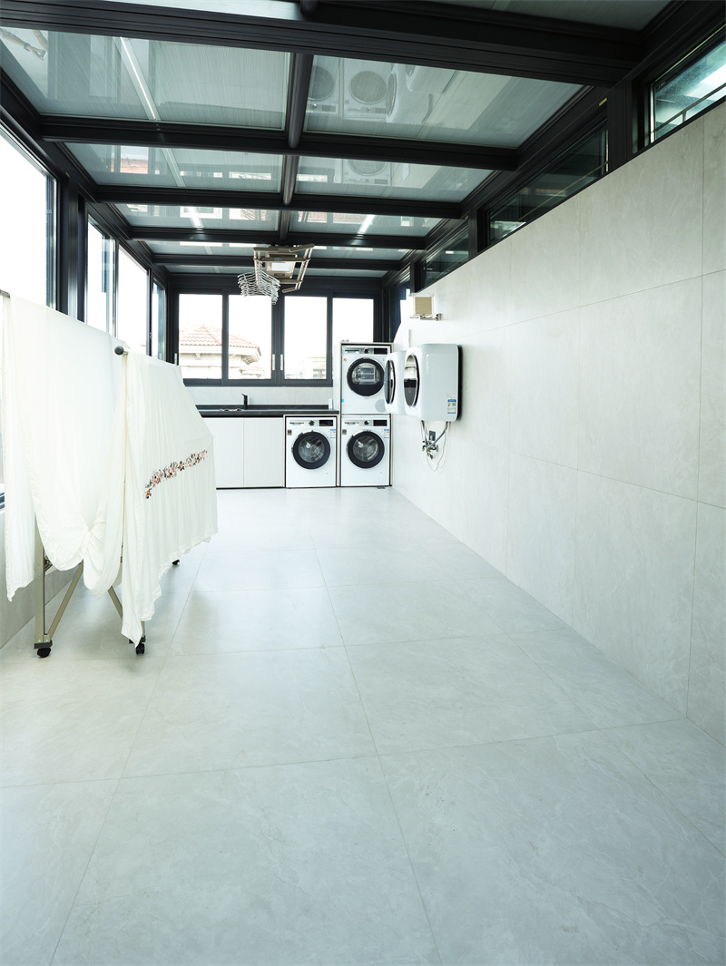 1762740429213882.jpg 9 楼顶天台 依诺瓷砖【伯兰特】.jpg