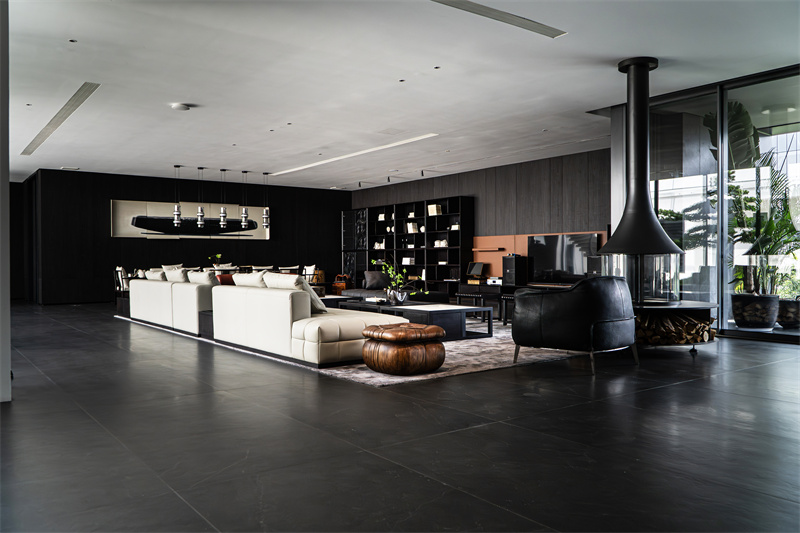 2 DSC02522 拷贝 地面 依诺瓷砖【美尼斯灰】.jpg