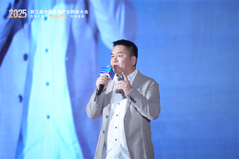 1766818327236282.jpg 米兰春天宣讲.jpg