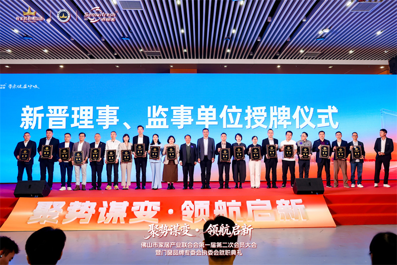 1767508633366207.jpg YXWH5046__14234021_a11220527956_plx.jpg